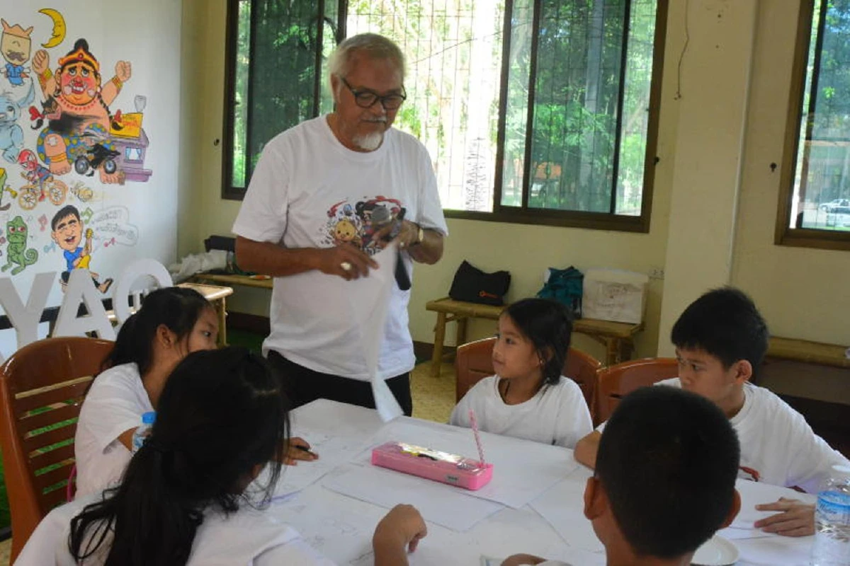 ‘โฮงเฮียนการ์ตูน’ ดึงละอ่อนน้อยพ้นมือถือ-เกม