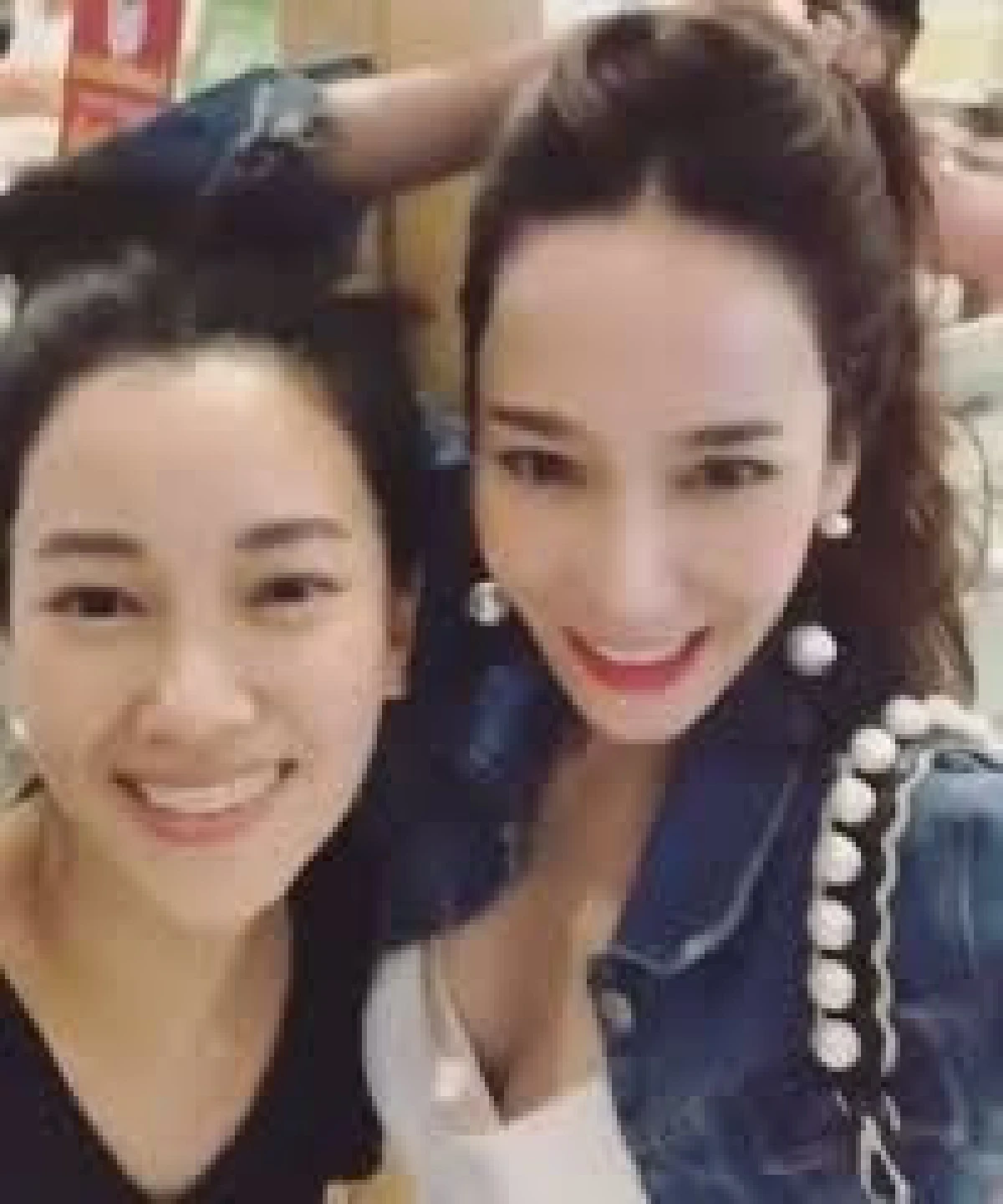 เมื่อ 2 ตัวแม่ “อั้ม พัชราภา” และ “นุ่น วรนุช” บังเอิญกลางห้าง งานนี้มีเมาท์แตก