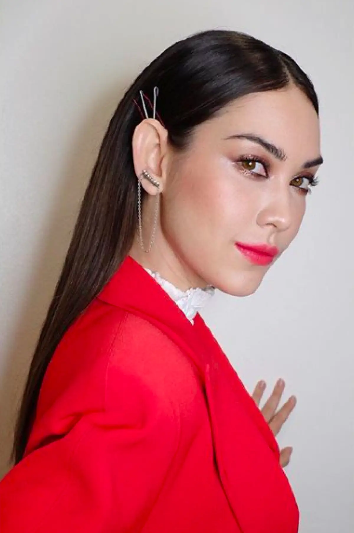 "พี่ผ่านมาหมดแล้ว” ...”พีท ทองเจือ” ร่วมให้กำลังใจ “สงกรานต์” หลังเจอดราม่าถล่ม