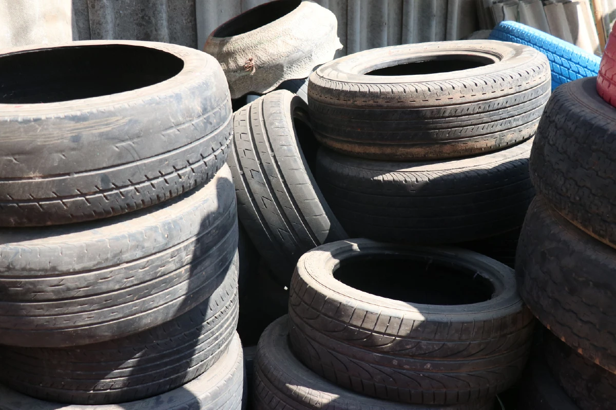 ไอเดียเจ๋ง!รับซื้อยางรถเก่าแปลงเป็นเงินสร้างรายได้เสริมเลี้ยงครอบครัว