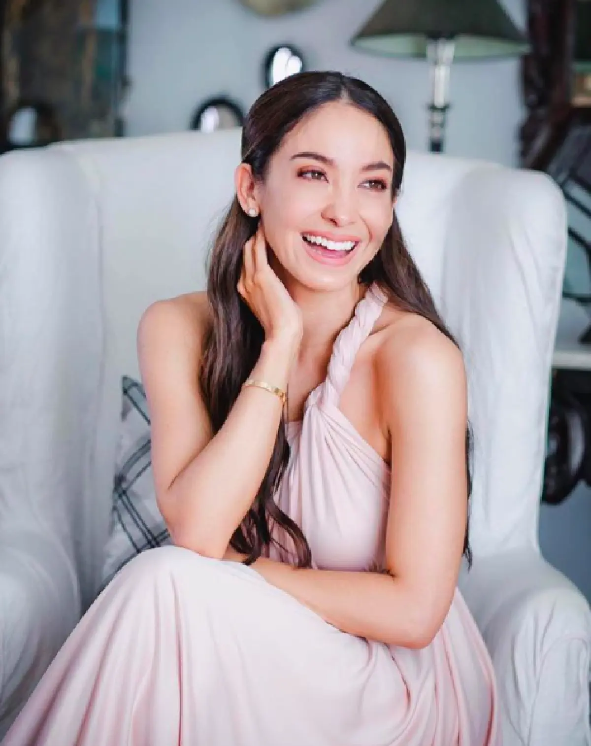 “แบงค์-โอซา แวง" เสิร์ฟความหวาน กับภาพคู่ภาพแรก ฝากรอยเบาๆ