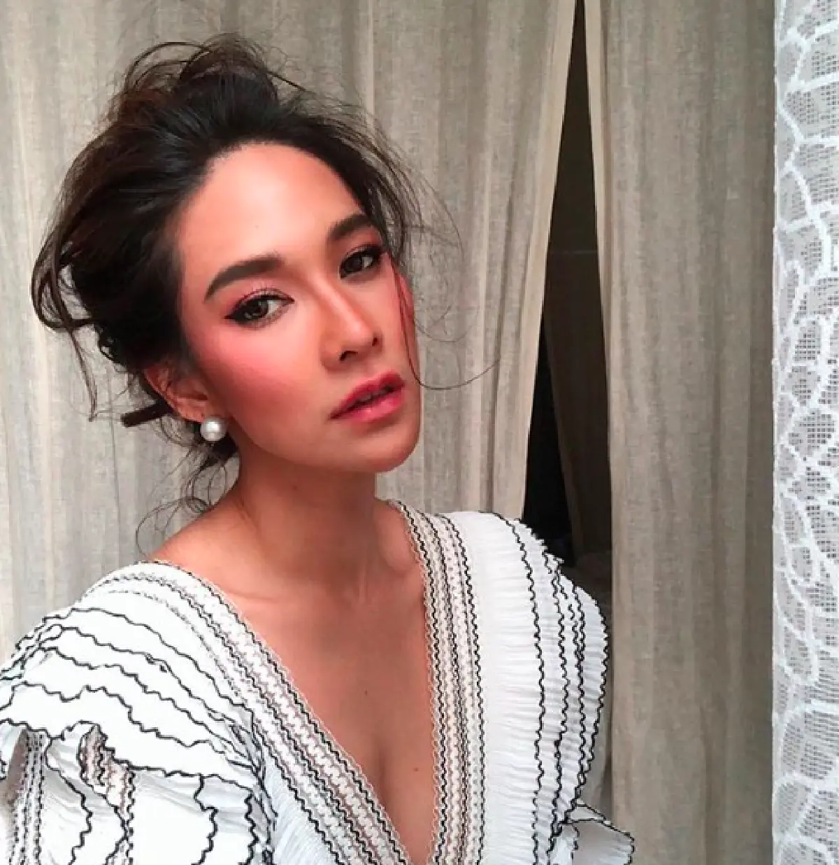 แซ่บทะเลเดือด! “พลอย เฌอมาลย์” ทวงบัลลังก์ความเซ็กซี่ เที่ยวทะเลมัลดีฟส์