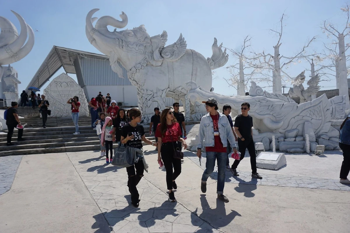 88.5 อีดีเอส จัดเอ็กซ์คลูซีฟ