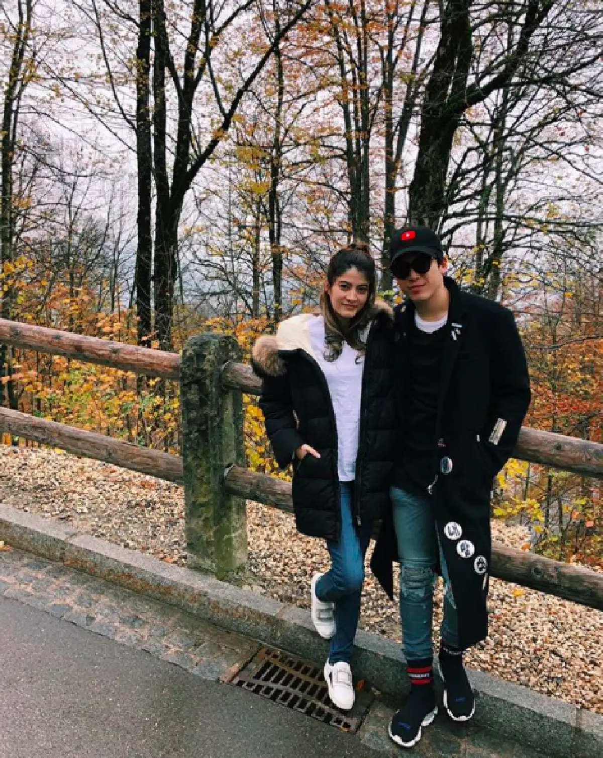 ทริปนี้อบอุ่น “ป๊อก-มาร์กี้” แท็กทีม “มาริโอ้” และเพื่อนซี้ พากันไปรับลมหนาวที่เยอรมนี