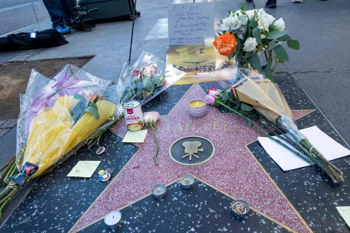 ทั่วโลกไว้อาลัยบิดามาร์เวล