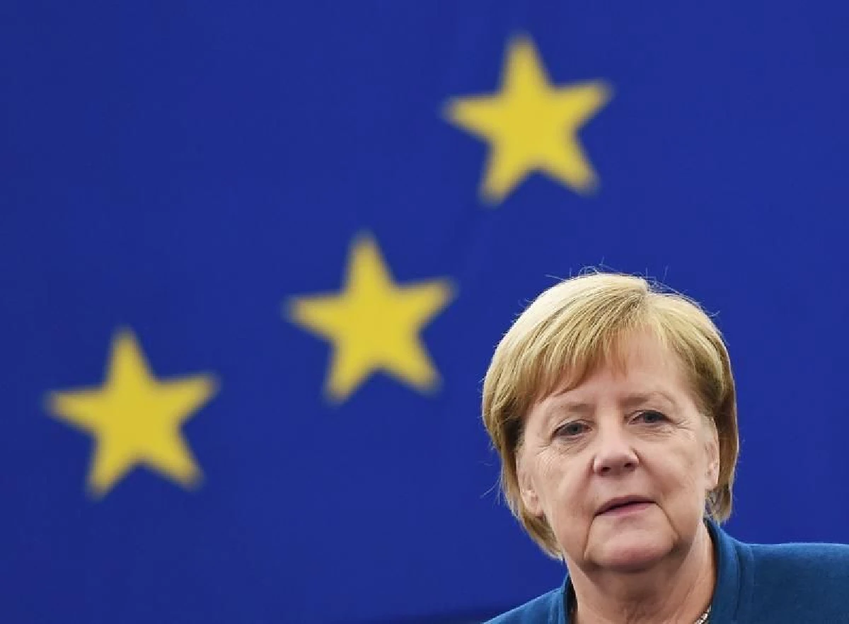 'แมร์เคิล' ประสานเสียง 'มาครง' ตั้งกองทัพยุโรป