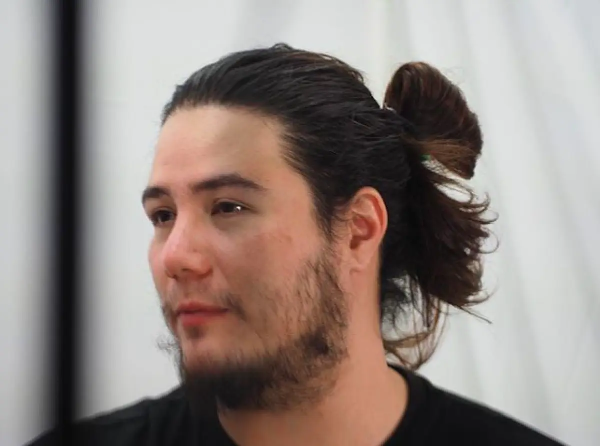 “สเตฟาน” ตัดผมสั้นแล้ว หลังไว้มากว่าสองปีเพื่อนำไปบริจาคให้กับผู้ป่วยมะเร็ง