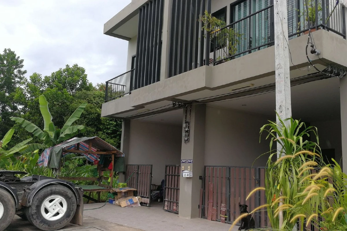 ตำรวจหาดใหญ่ช่วยลุงตาบอดตามหาลูกชายจนเจอ