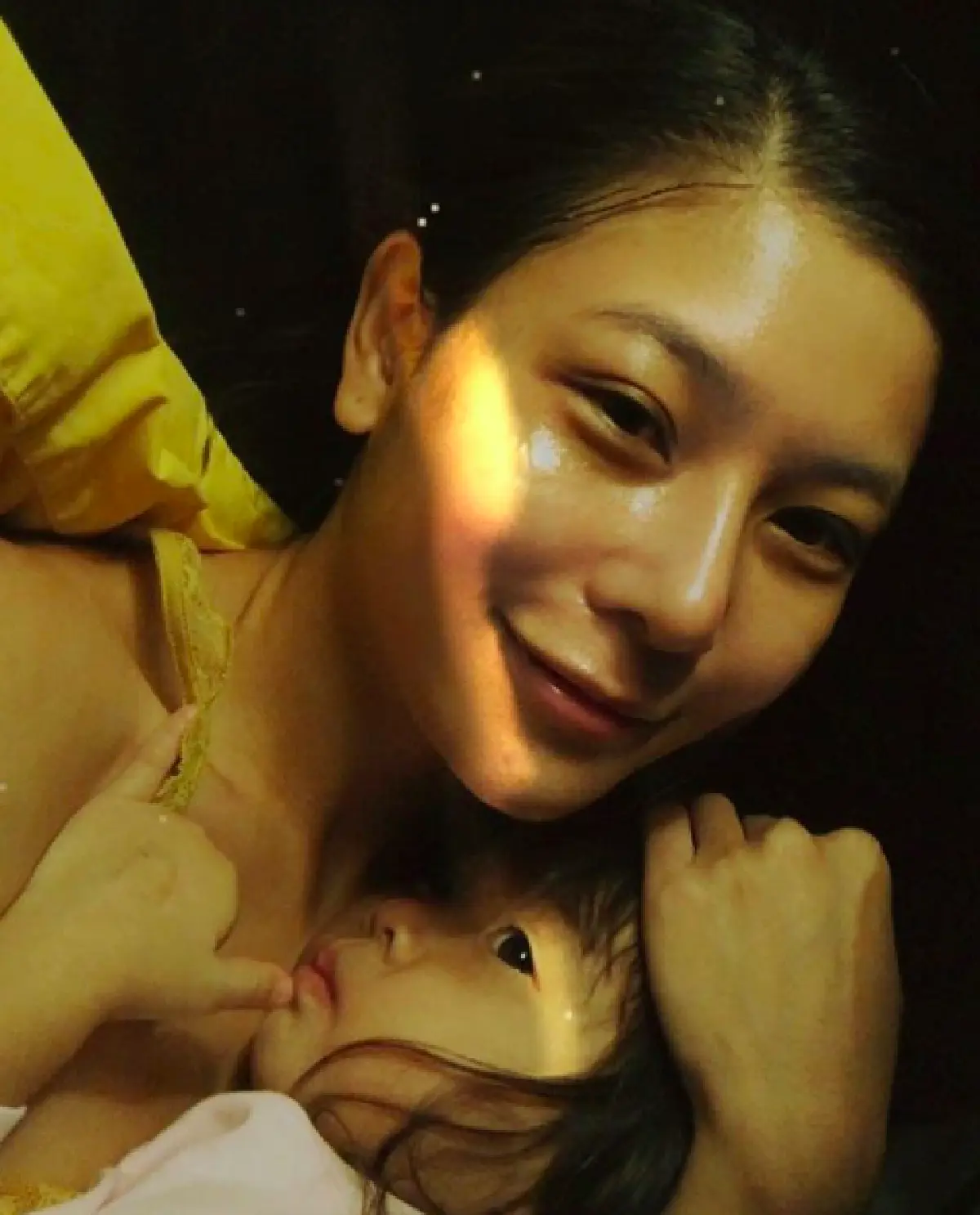 ผ่านไป 1 เดือน "กุ๊บกิ๊บ” กับดั้งใหม่ ที่ทำให้ดูสวยขึ้นและหน้าเด็กลง