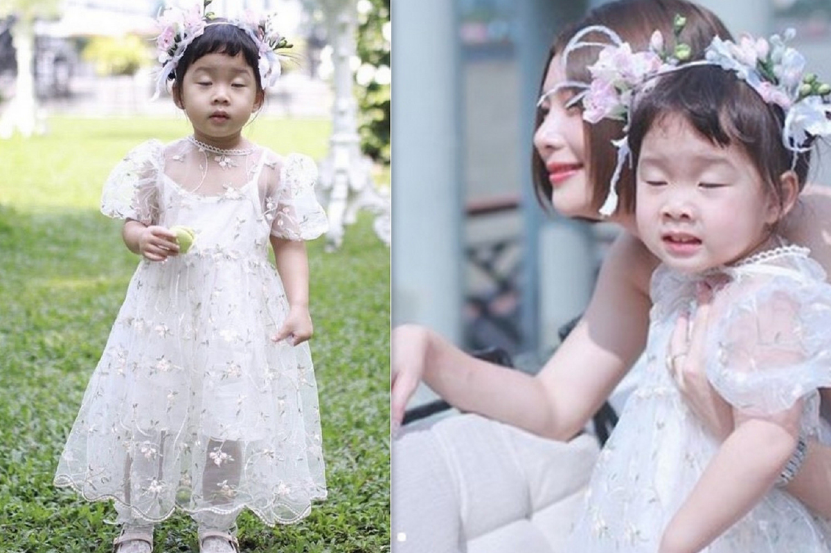 ไม่ไหวอย่าฝืน! น้องเป่าเปา ง่วงตาปรือ..ตื่นแต่เช้าไปงานแต่ง พุฒ-จุ๋ย ไม่ไหวอย่าฝืน! น้องเป่าเปา ง่วงตาปรือ..ตื่นแต่เช้าไปงานแต่ง พุฒ-จุ๋ย