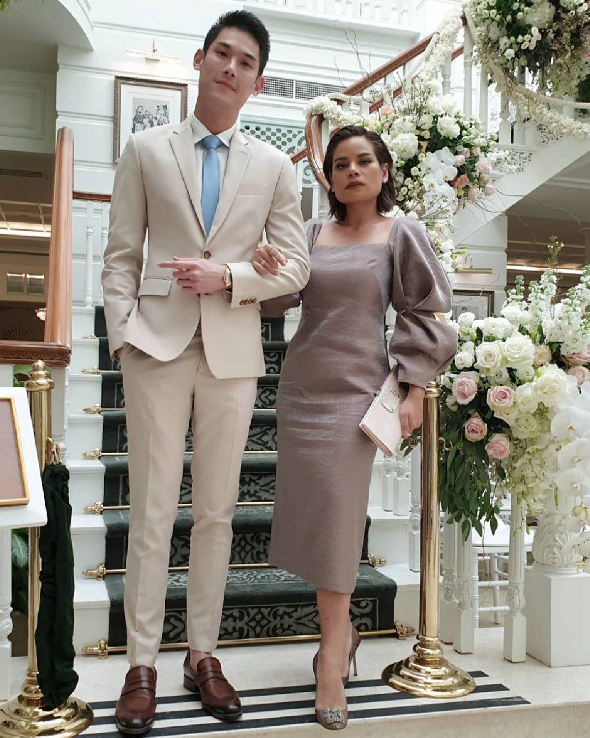 ขนมาทั้งวงการ! เหล่าคนบันเทิงสวยหล่อจัดเต็มร่วมยินดีกับ พุฒิ-จุ๋ย