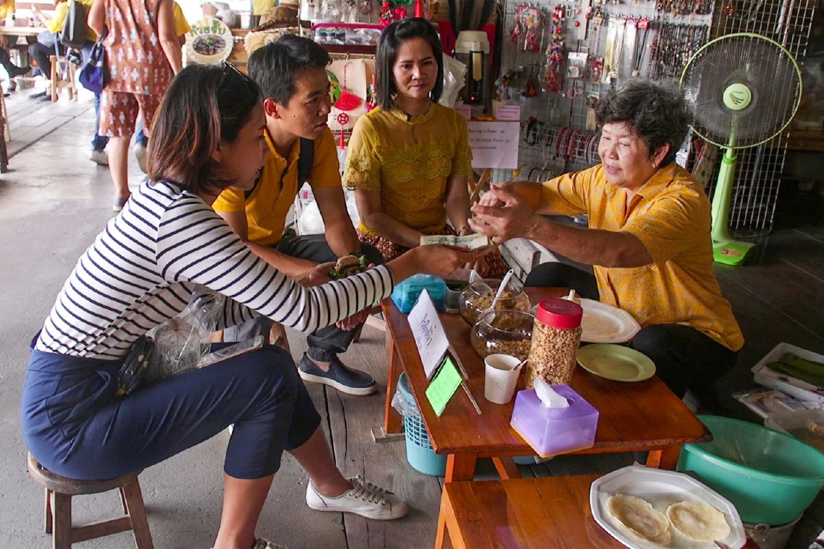 เที่ยวคลอง ล่องคู ดูธรรมชาติ ที่สมุทรสงคราม