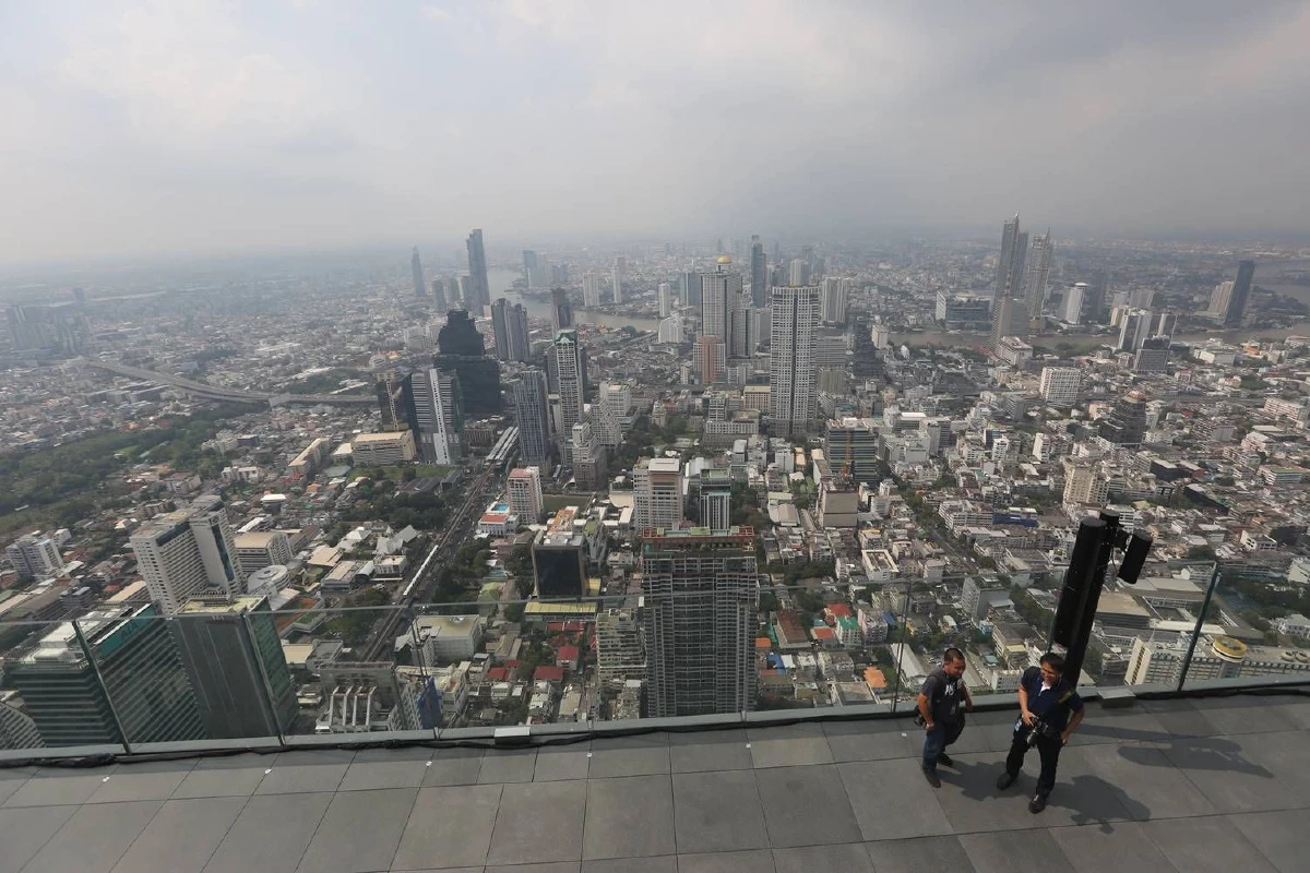 ต้องลอง! "มหานคร สกายวอล์ค" จุดชมวิว360กลางกรุงและพื้นกระจกลอยฟ้าสูงสุดในประเทศไทย