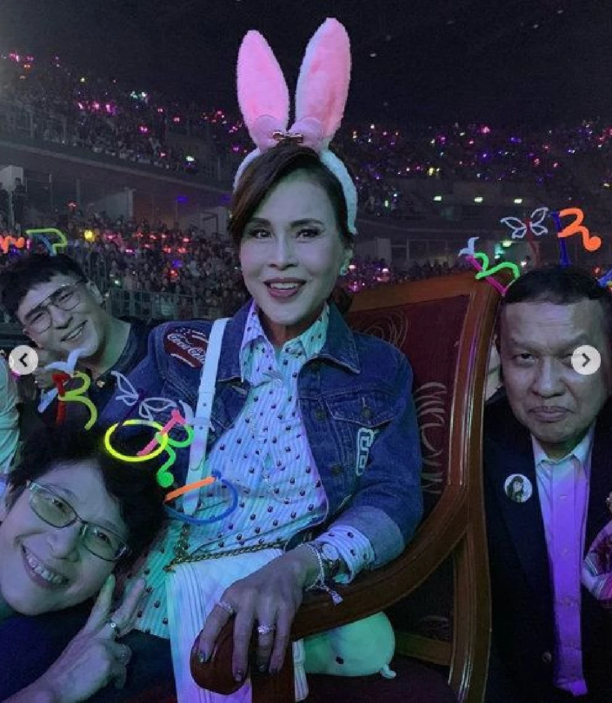 ทูลกระหม่อมฯ เสด็จทรงทอดพระเนตรคอนเสิร์ตเบิร์ด