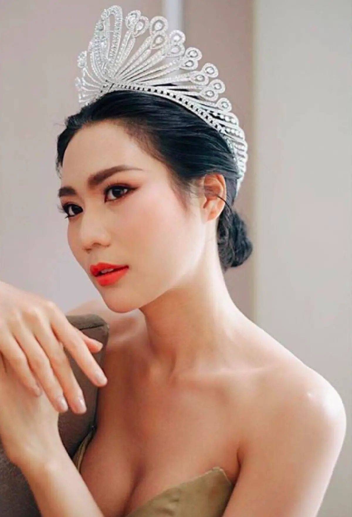 ดาวล้านดวง “นิ้ง โศภิดา” ฟิตติ้งชุดประจำชาติ Chang The Icon Of Siam