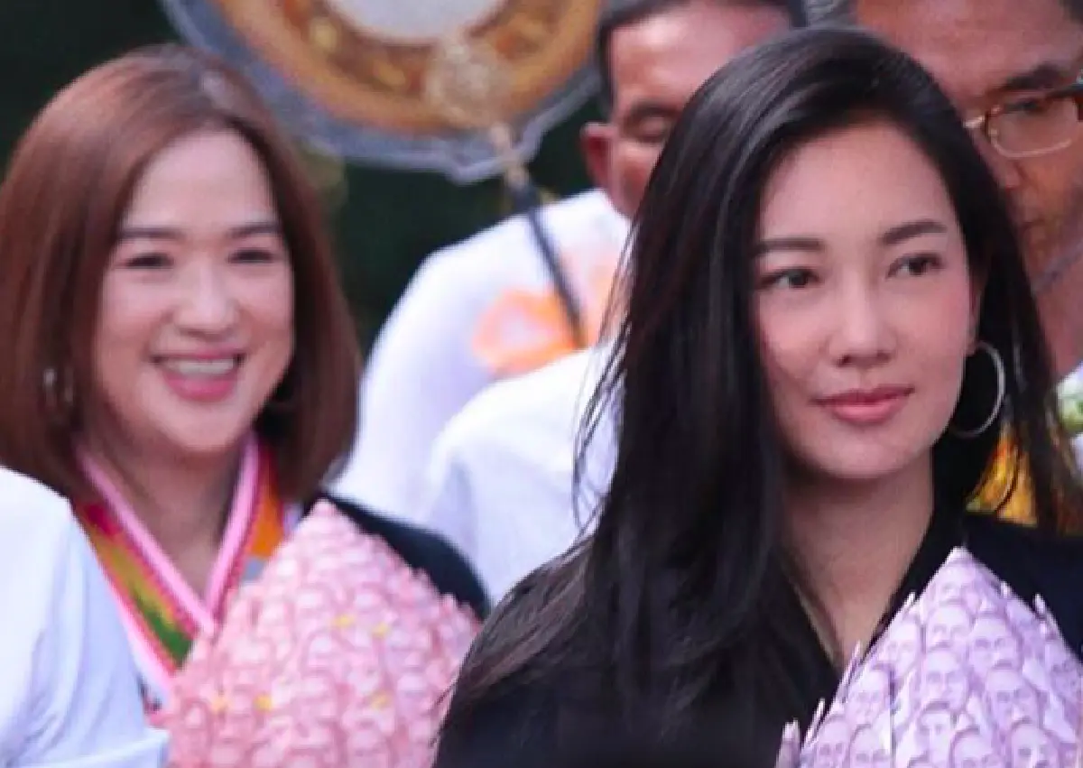 นานๆ เห็นที “นุ่น” โพสต์ภาพคู่ "ต๊อด” เคียงข้างทำบุญด้วยกัน