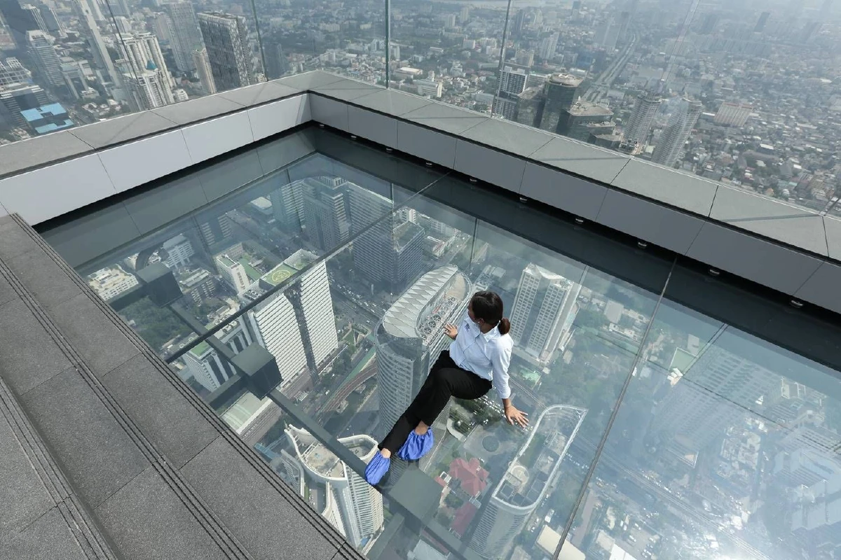 ต้องลอง! "มหานคร สกายวอล์ค" จุดชมวิว360กลางกรุงและพื้นกระจกลอยฟ้าสูงสุดในประเทศไทย