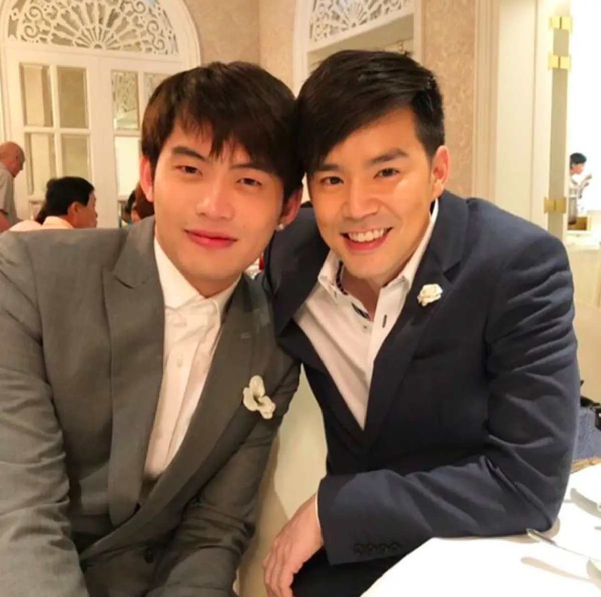 โมเมนต์ฮาๆ ของ "บีม กวี" ผู้คลั่งไคล้ดารา แฟนๆ แซวนึกว่าแฟนคลับหลุดเข้ามา