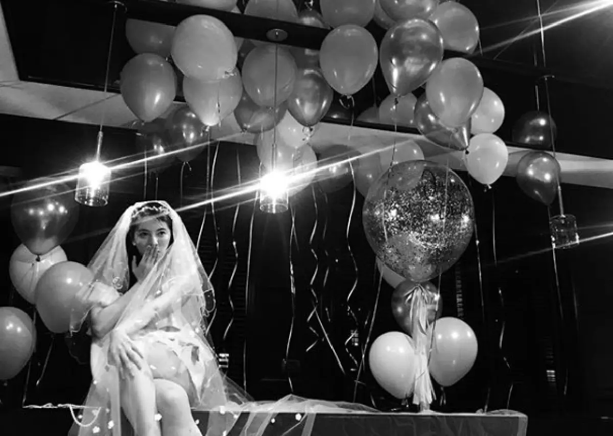 ส่องภาพปาร์ตี้สละโสด “แจนิส” น้องสาวสุดหวงของ “เจนี่ เทียนโพธิ์สุวรรณ”