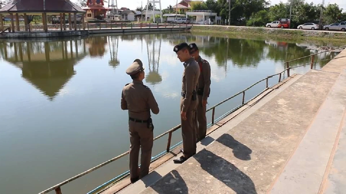 ตำรวจขอนแก่นตรวจท่าน้ำทดสอบความแข็งแรงรับคืนลอยกระทง