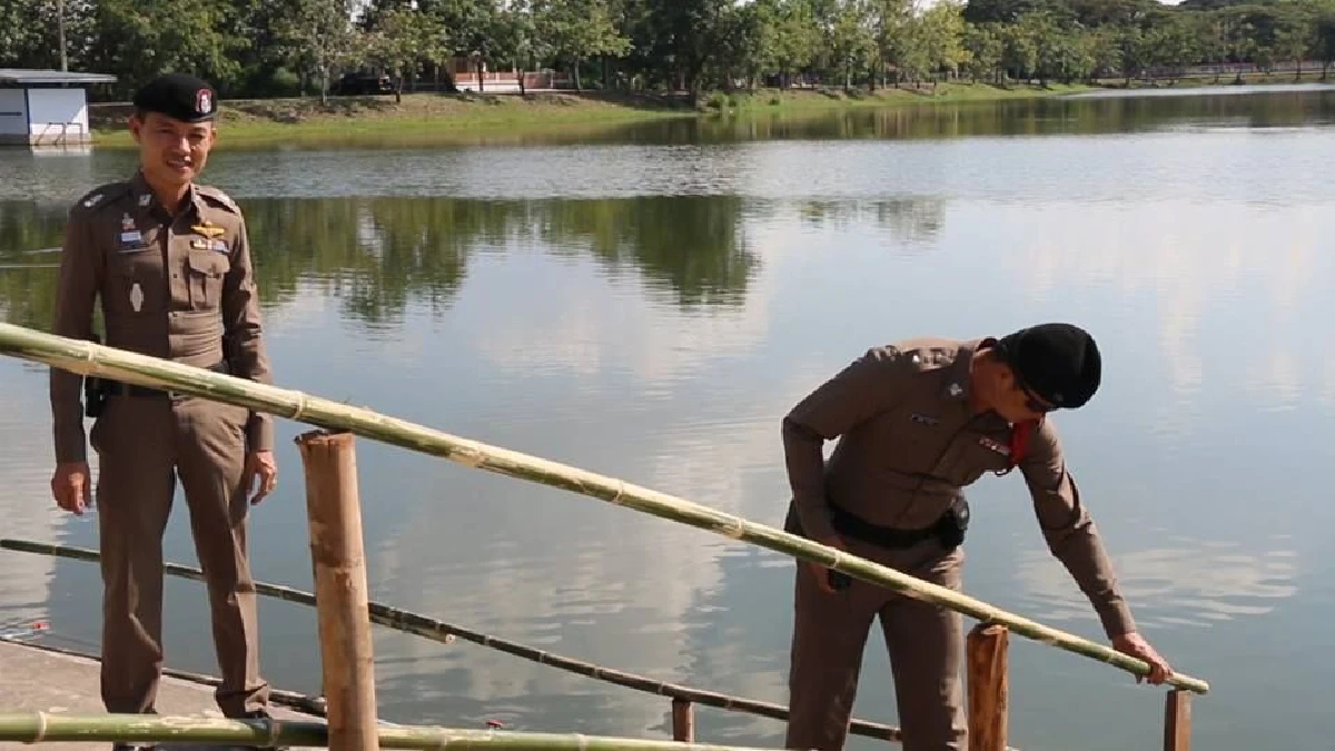 ตำรวจขอนแก่นตรวจท่าน้ำทดสอบความแข็งแรงรับคืนลอยกระทง