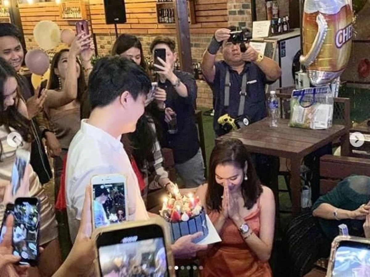 หยาดทิพย์ กรี๊ดลั่นงาน! โจ แม่สาย ให้กระเป๋าราคาหลายแสนเป็นของขวัญวันเกิด (คลิป)