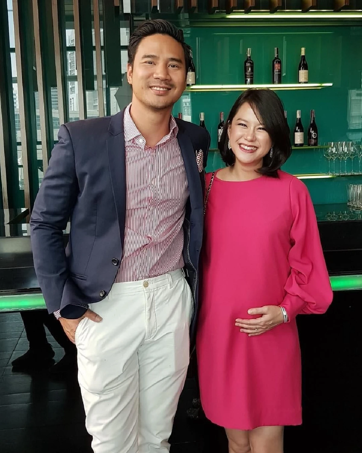 น็อต วรฤทธิ์ เผยภาพครอบครัวพร้อมหน้า! ดีใจภรรยาคลอดลูกสาวแล้ว