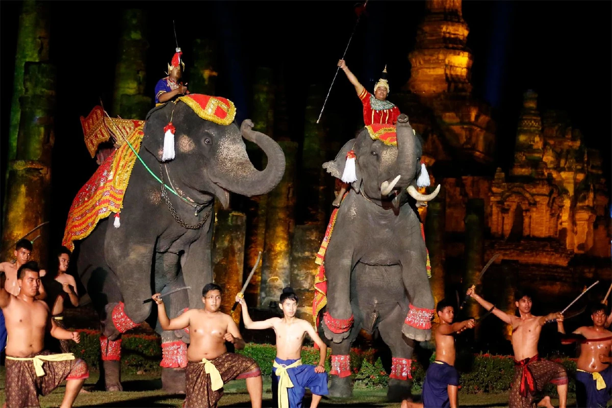 ลอยกระทงคืนสุดท้าย ณ สุโขทัย