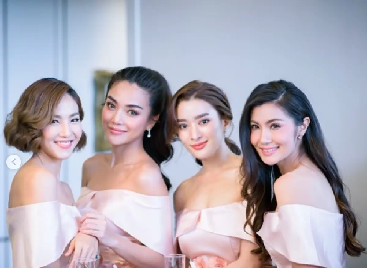 อลังการงานแต่ง! “ภัทร-จุ้มจิ้ม” สองทายาทมหาเศรษฐีเข้าพิธีวิวาห์สุดอบอุ่น