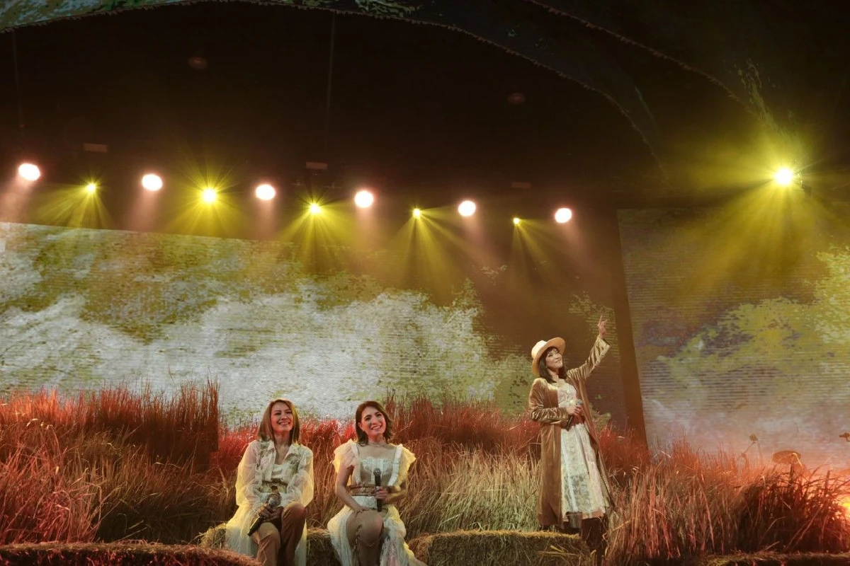 ยิ่งกว่าฝันไป! คอนเสิร์ต "สาว สาว สาว" จัดเต็มความสนุก 34 ปีแห่งความคิดถึง