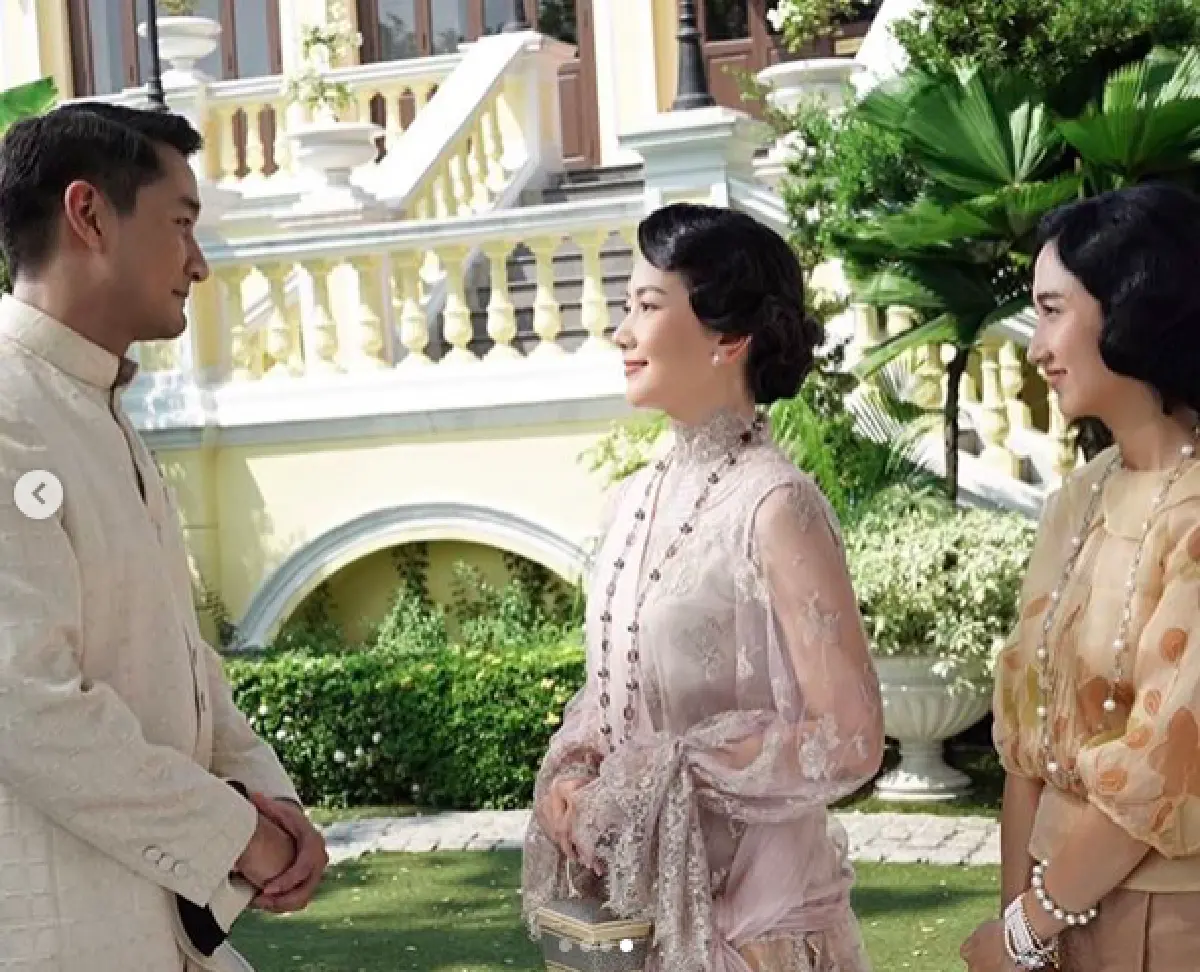“ป้อง-นุ่น” โพสต์ภาพชุดไทยสุดสง่า ลงละครคู่กันเรื่องใหม่