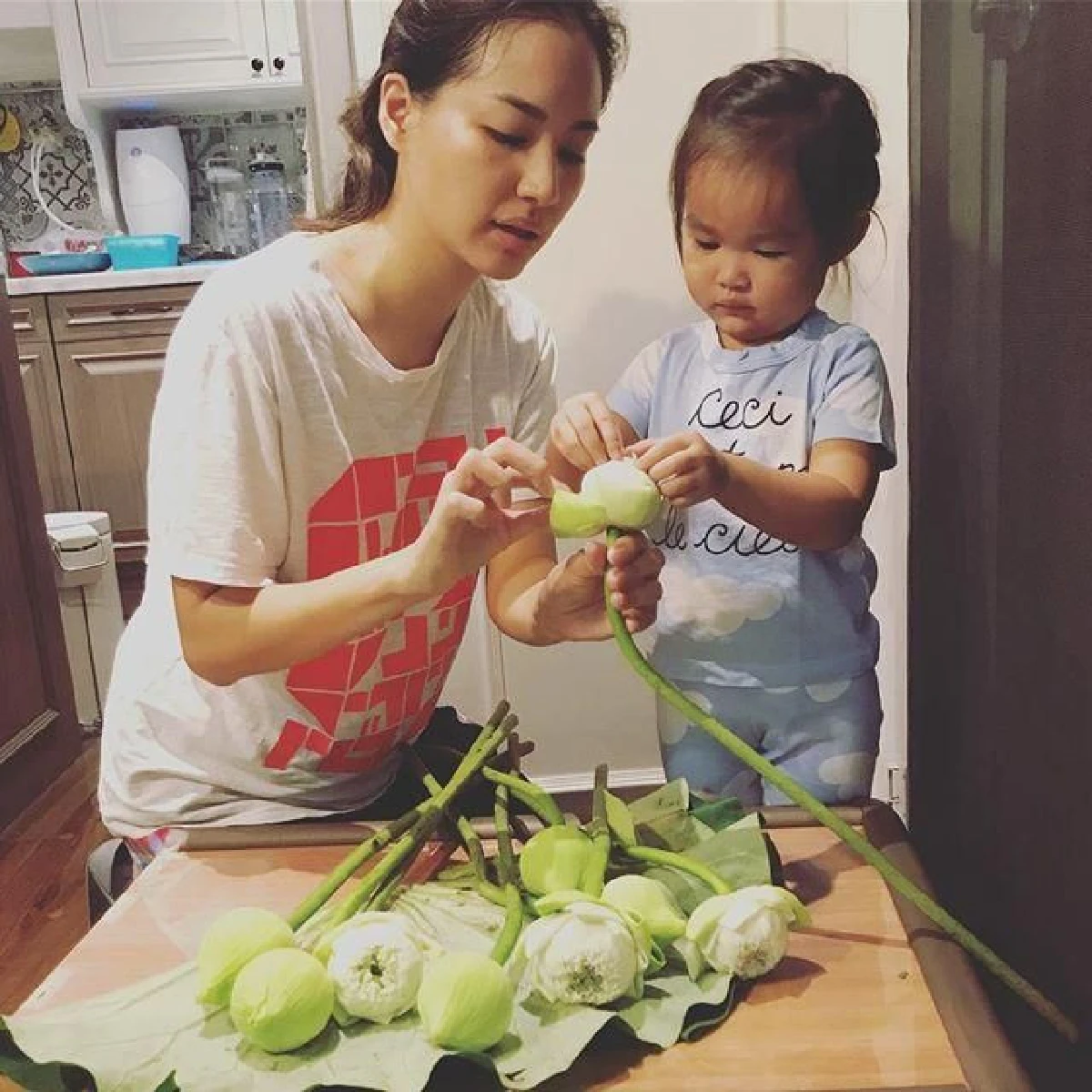 ส่องภาพ ต่าย-ทิม กับชีวิตคู่ที่เรียบง่าย..แม้จะรวยระดับหมื่นล้าน