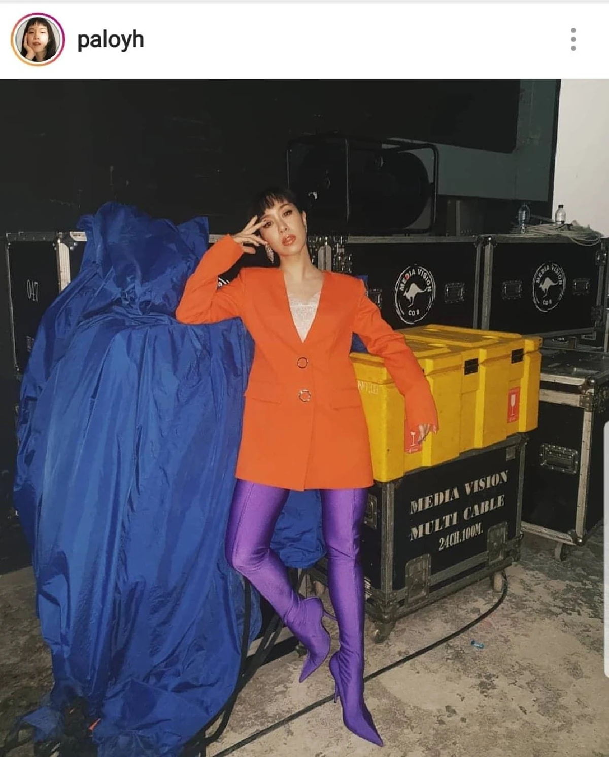 ส่องแฟชั่นสีเจ็บ...ที่เห็นโดดเด่นมาแต่ไกลของเหล่าแฟชั่นนิสต้าวงการบันเทิงไทย