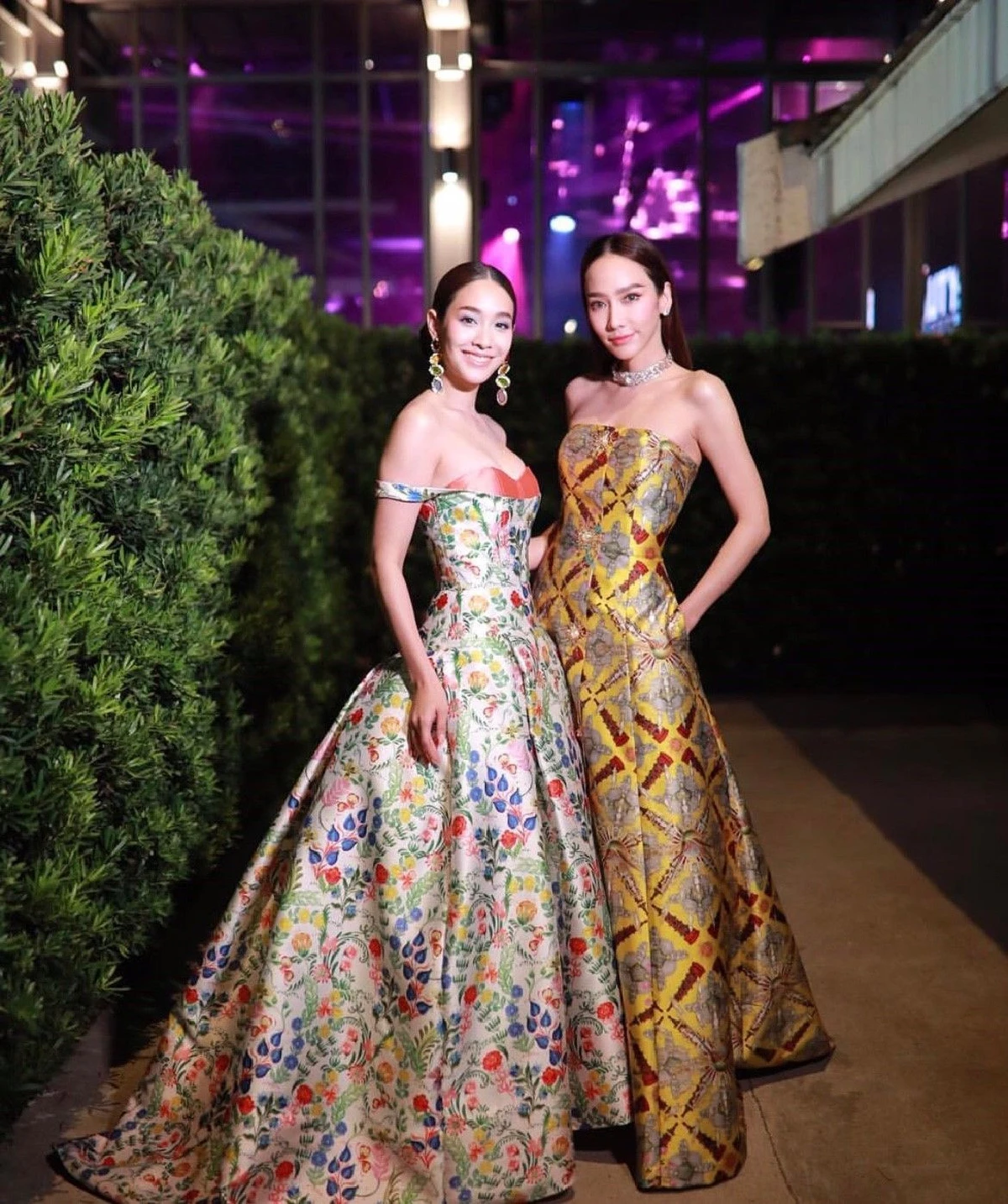 สวยเกินต้าน! อั้ม พัชราภา เดินแบบฟินาเล่ในงาน ELLE Beauty Radar