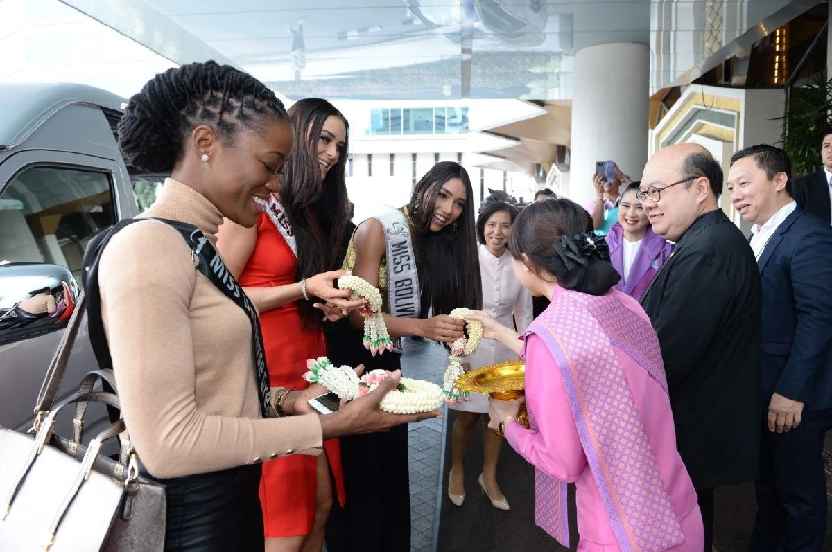 มากันแล้ว! เหล่าสาวงามทั่วโลกเดินทางถึงไทยร่วมประกวด Miss Universe 2018