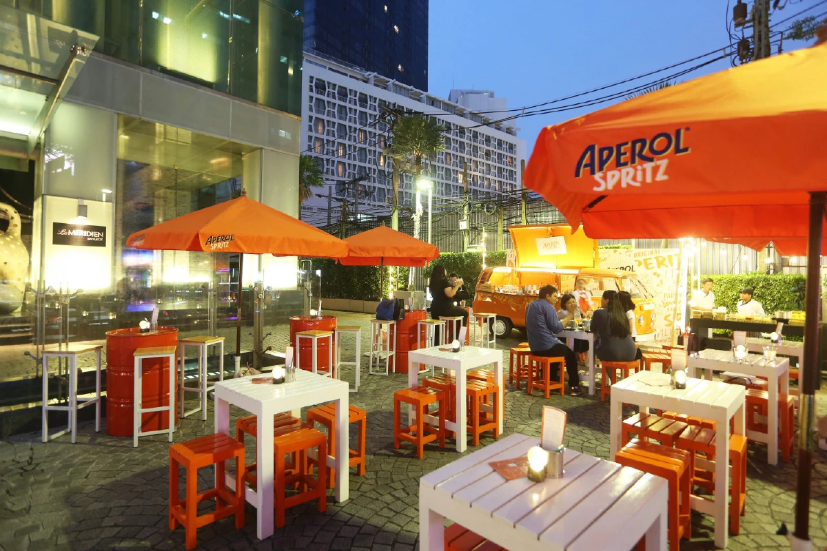 สดใสรับลมหนาว อะเพโรล สปริตซ์ ป๊อป-อัพ บาร์