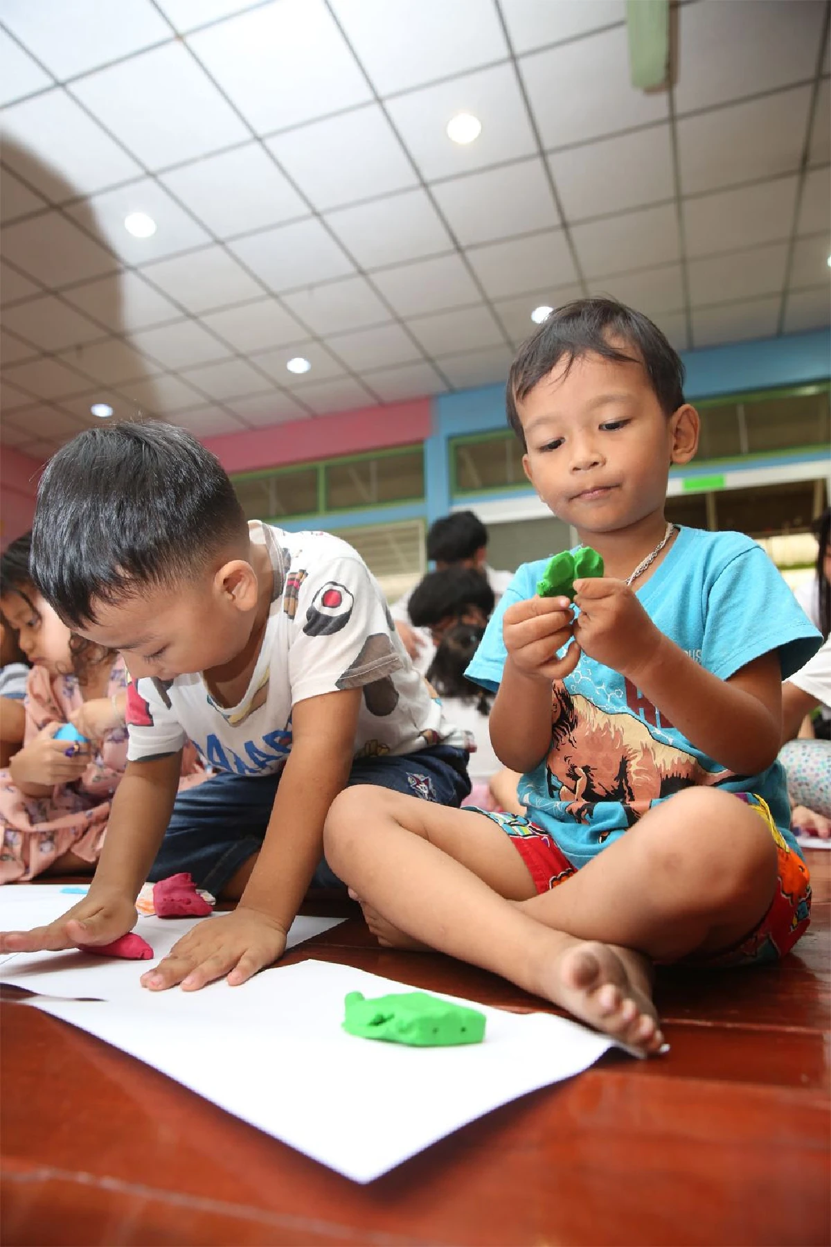 เชาวลิต ลาดสมัย คุณครูผู้มีพลังในดวงใจ