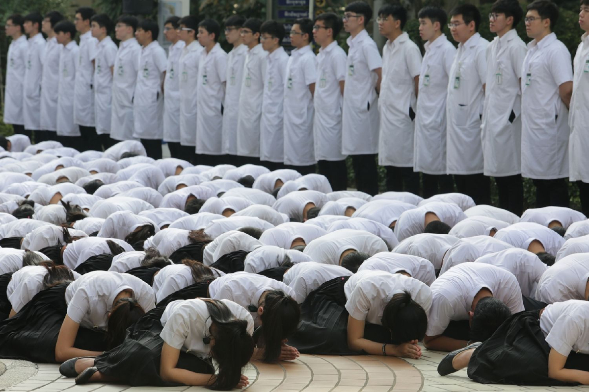 ศิริราชพยาบาลม.มหิดลจัดประเพณีข้ามฟากปี61 ศิริราชพยาบาลม.มหิดลจัดประเพณีข้ามฟากปี61