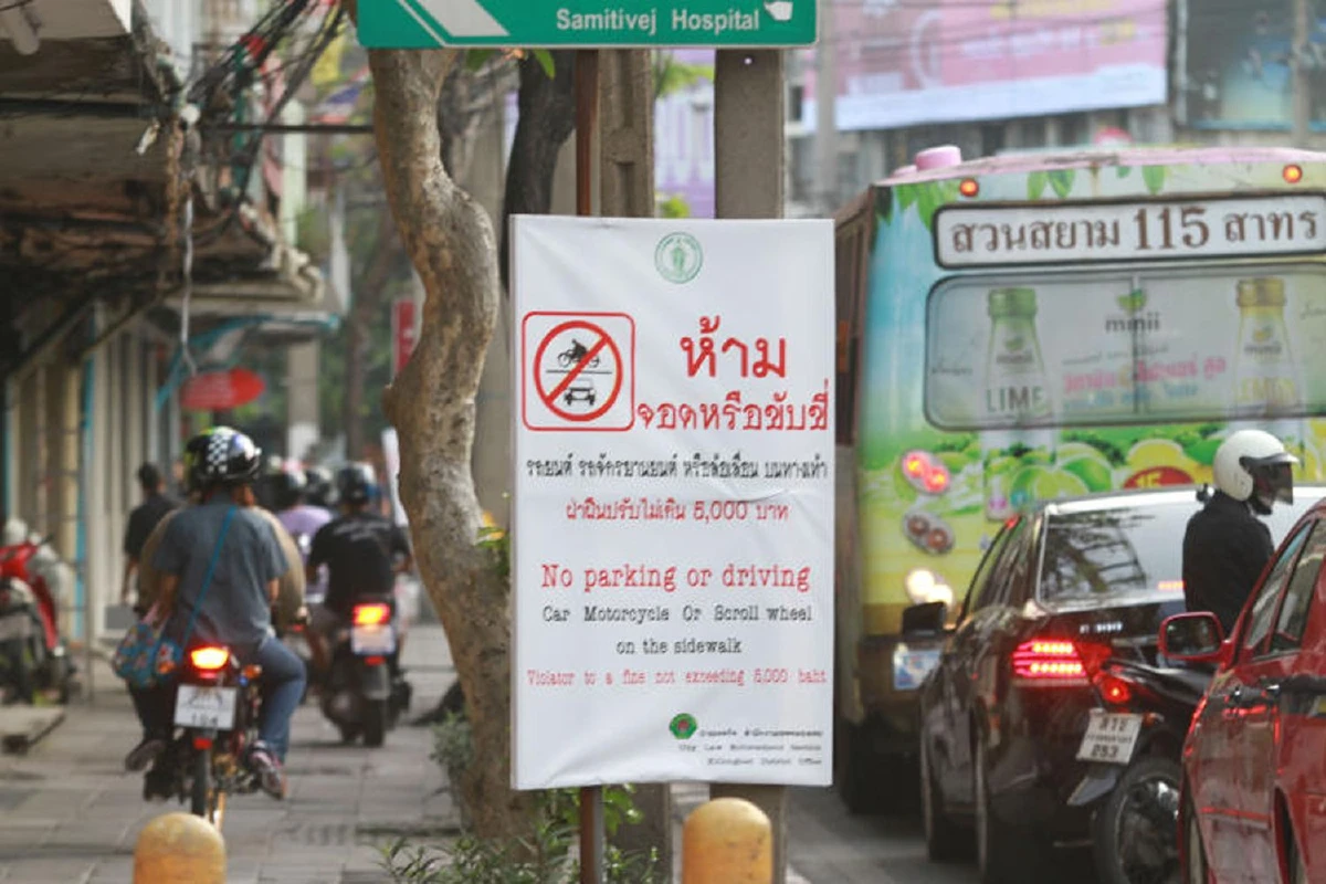 กทม.เข้มจับปรับขั้นต่ำ 1,000 บาท ทางออกแก้ปัญหาขับขี่บนทางเท้า