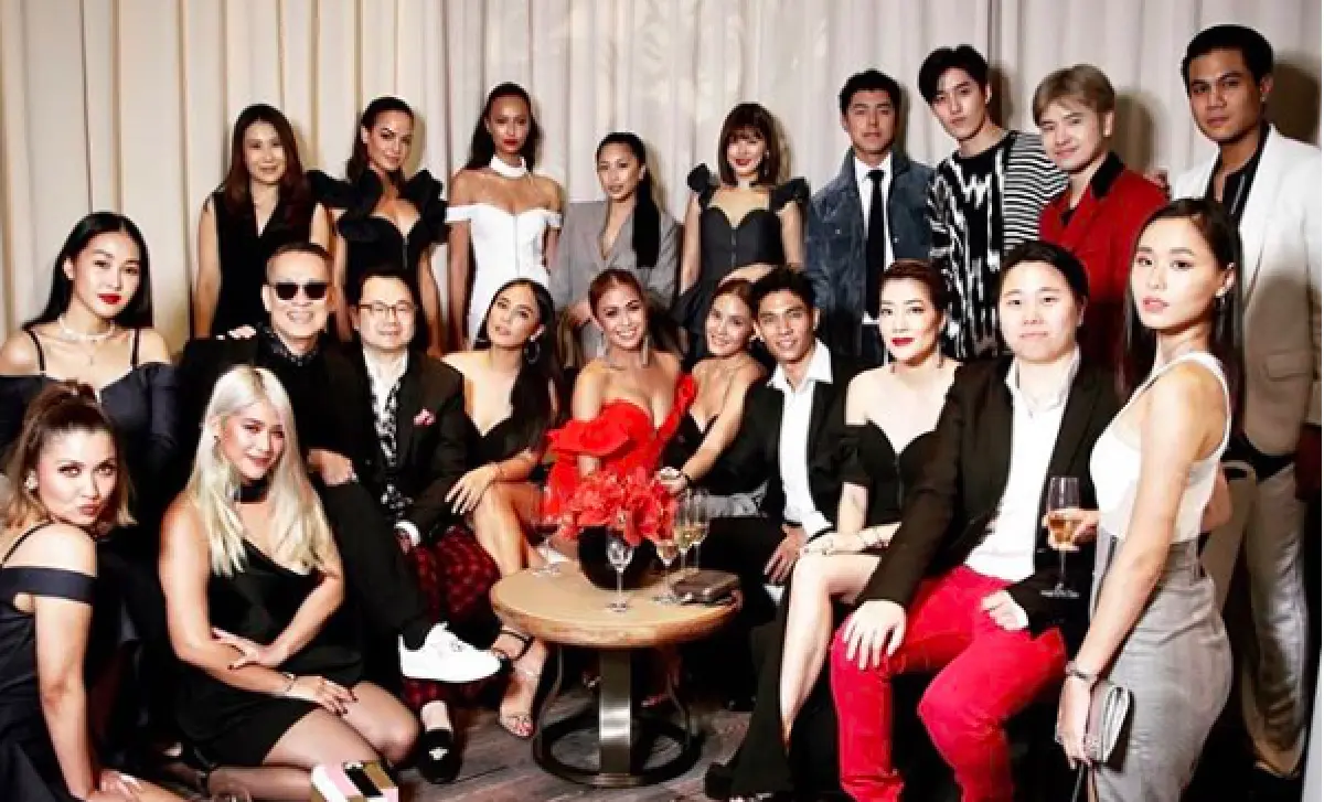 ส่องภาพ “แพร วทานิกา” จัดดินเนอร์สุดหรู เหล่าดาราคนดังร่วมงานเพียบ