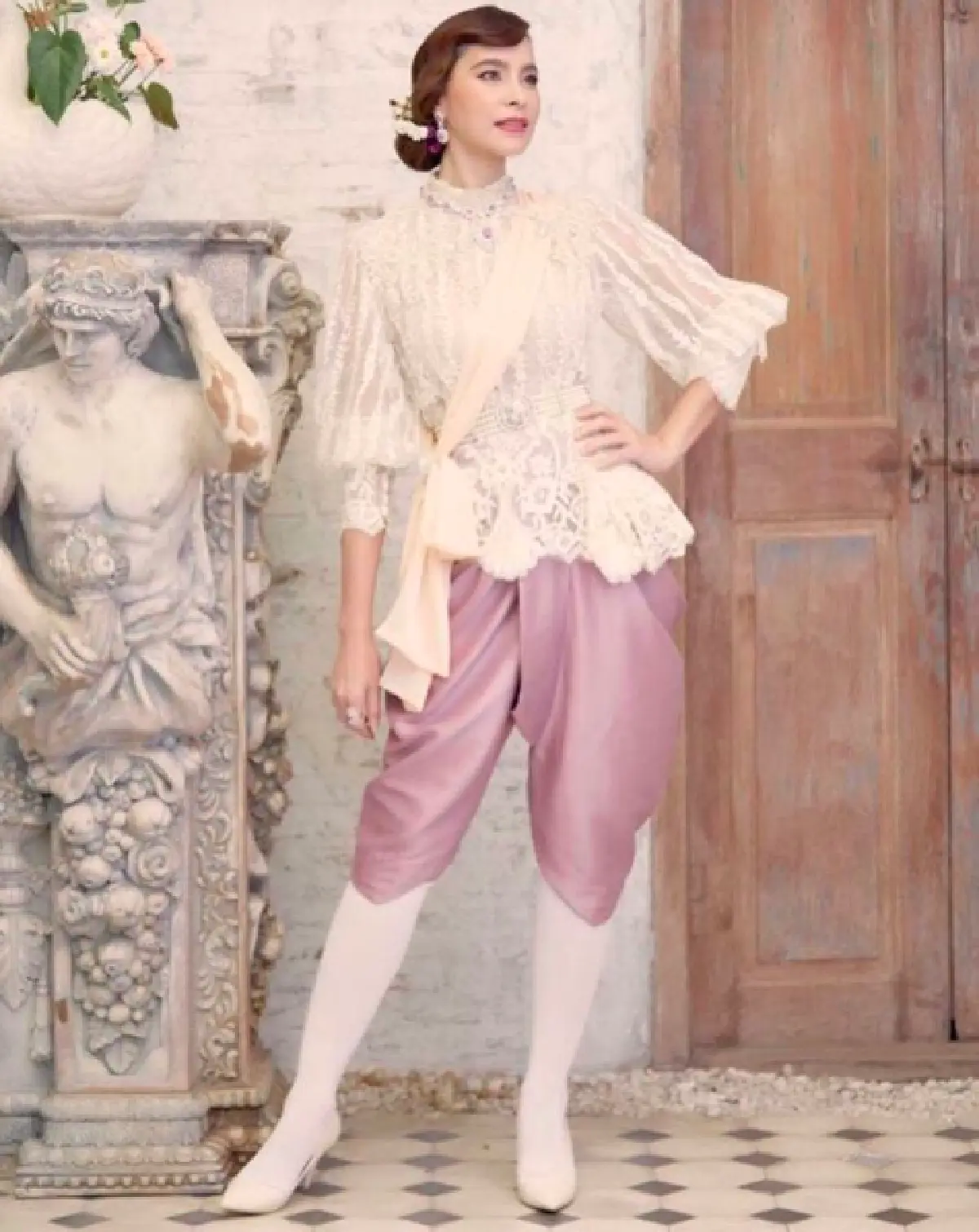 สวยไม่สร่าง! ส่องภาพ “มาช่า” ในขุดไทยจักรพรรดิ งดงาม เลอค่ามาก