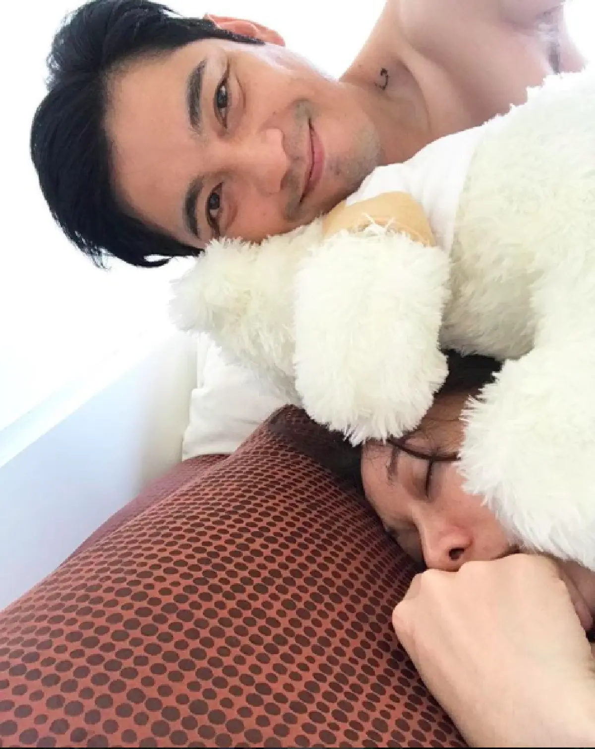 เพื่อลูกแม่ยอม "ติ๊ก บิ๊กบราเธอร์” โพสต์เปรียบเทียบหุ่นก่อน-หลังท้องขยายมาหนึ่งเท่าแล้ว