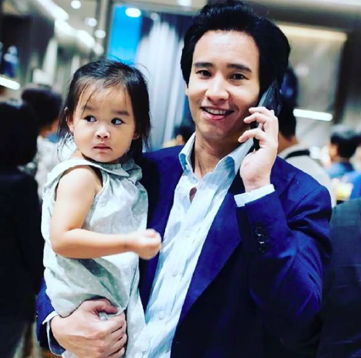 สัญญาณดีมาแล้ว! “ต่าย” ร่วมฉลองเพื่อนแต่งงาน พร้อมแฮชแท็กที่ทำเอาแฟนๆ ยิ้ม