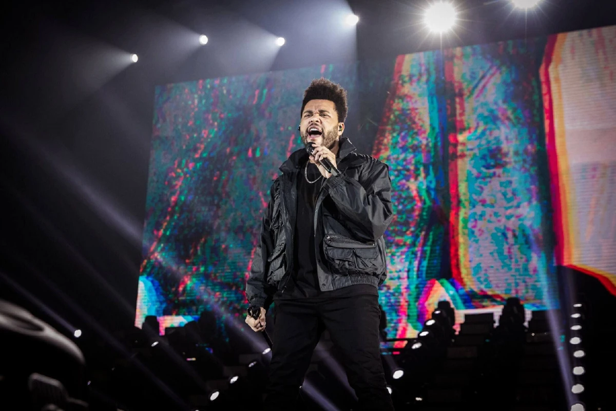 The Weeknd จัดเต็มความมันส์ส่งท้ายปี 2018 ได้อย่างสมบูรณ์แบบ