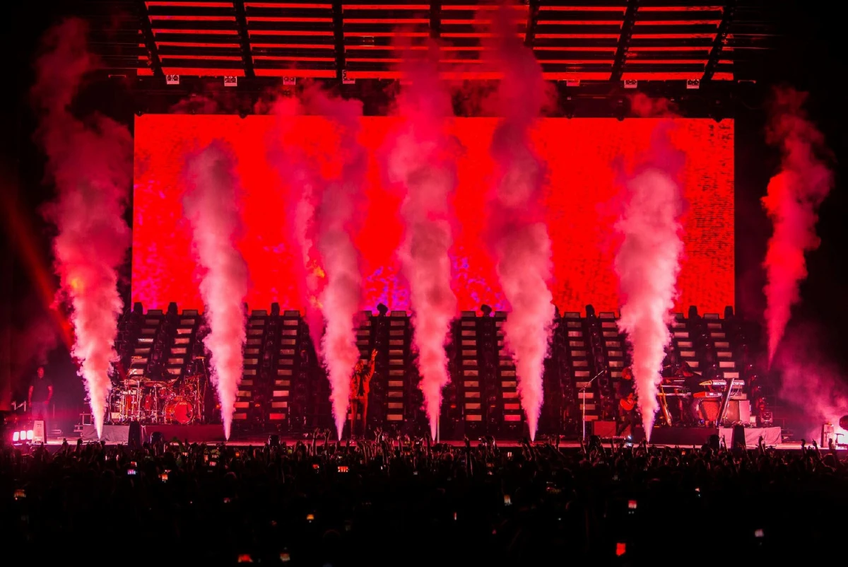 The Weeknd จัดเต็มความมันส์ส่งท้ายปี 2018 ได้อย่างสมบูรณ์แบบ