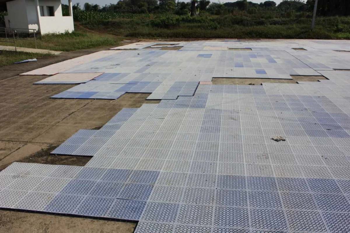 ชาวบ้านโอดสุดเสียดายงบ! สนามฟุตซอลมูลค่า1ล้านสุดท้ายถูกใช้เป็นที่จอดรถ