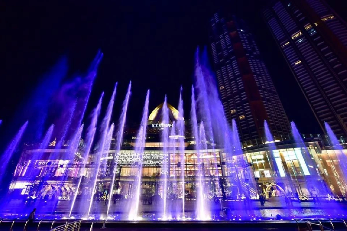 ไอคอนสยาม เปิดตัว "น้ำพุเต้นระบำ แสงสีเสียง" ยาวที่สุดในเอเชียตะวันออกเฉียงใต้