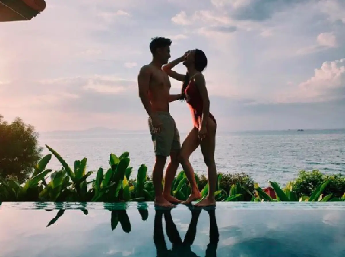 หวานไม่ยั้ง! “ธันวา-กรีน” ควงกันจัดทริปพักผ่อนพัทยา พร้อมแคปชั่นสวีทหนักมาก