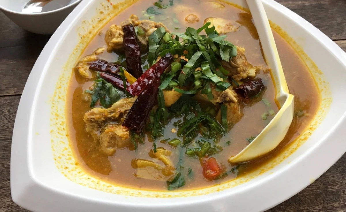 ร้านหัวสะพาน อาหารดีที่ อ.บ่อเกลือ