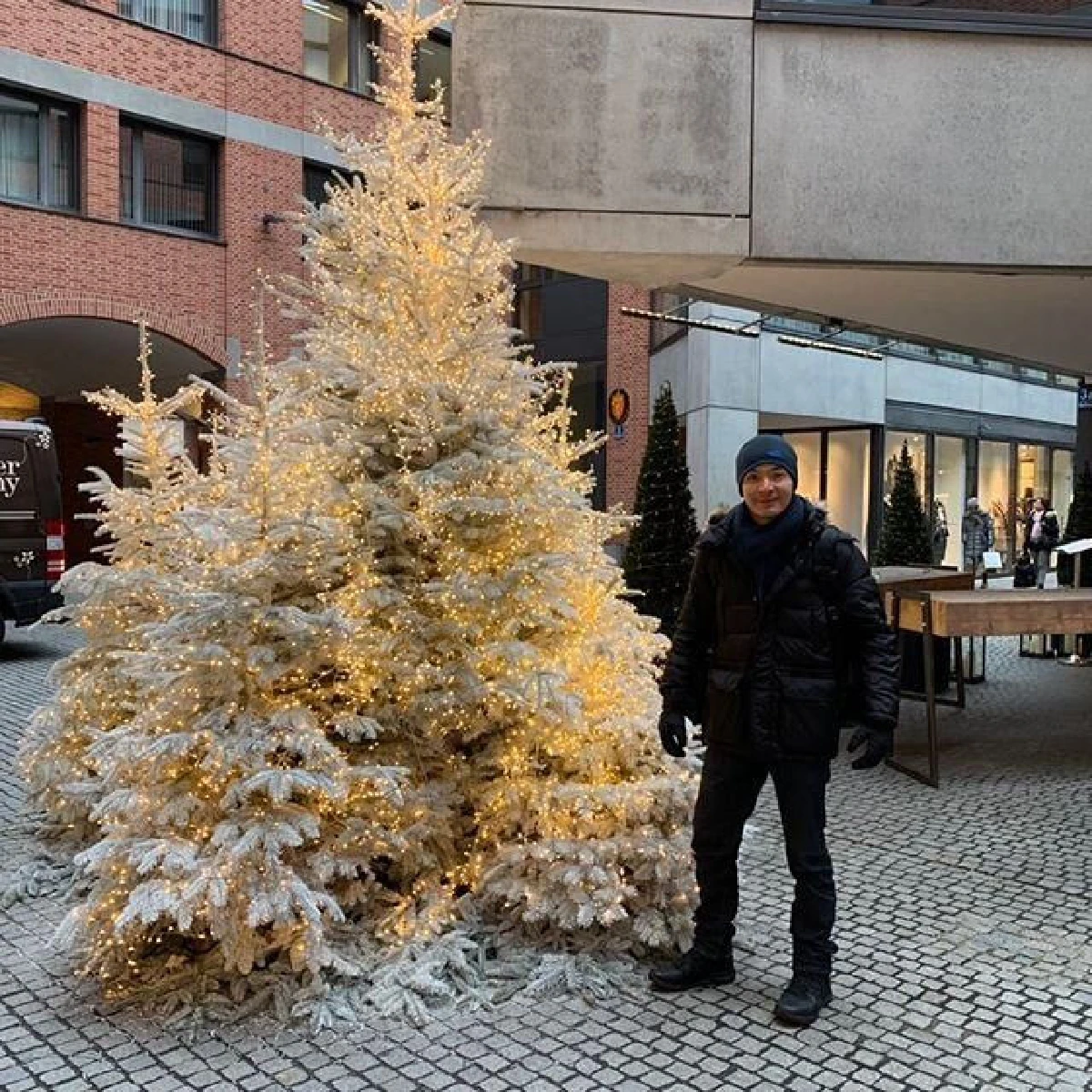 ภาพคู่มาเต็ม! พอล ภัทรพล จัดทริปหวานควง ฟอว์น ไปยดา ฮันนีมูนยุโรป